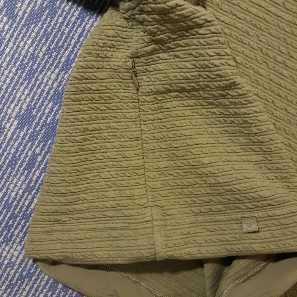 Lululemon Sweater Womens XS / S Green Pullover 1/4 Zip Oversized Relaxed Fit